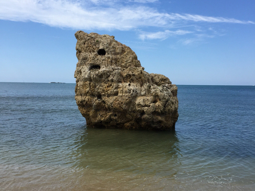 Ishiiri Rock景点图片