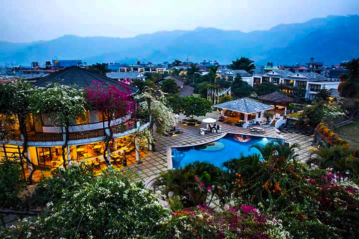 香格里拉村博克拉-官方