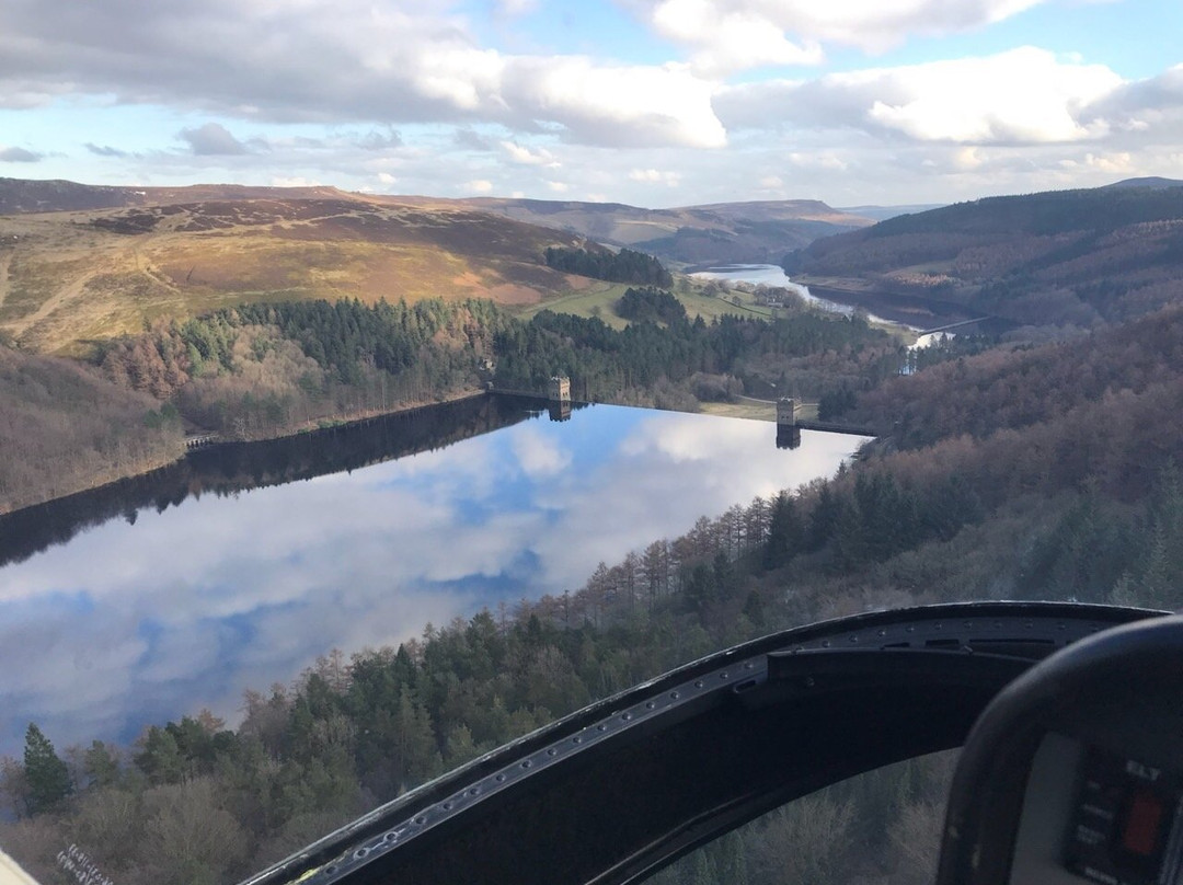 Pennine Helicopters Pleasure Flight-Holmfirth必去景点