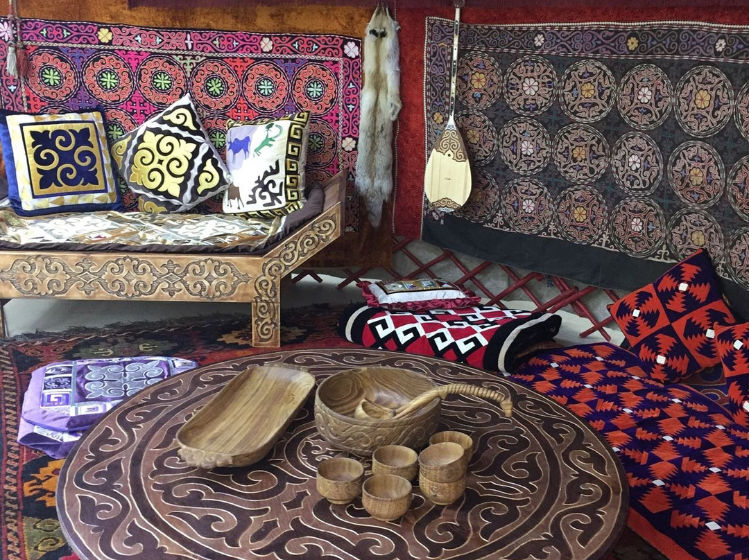 Kaskelen旅游景点-Qazaq-Oner