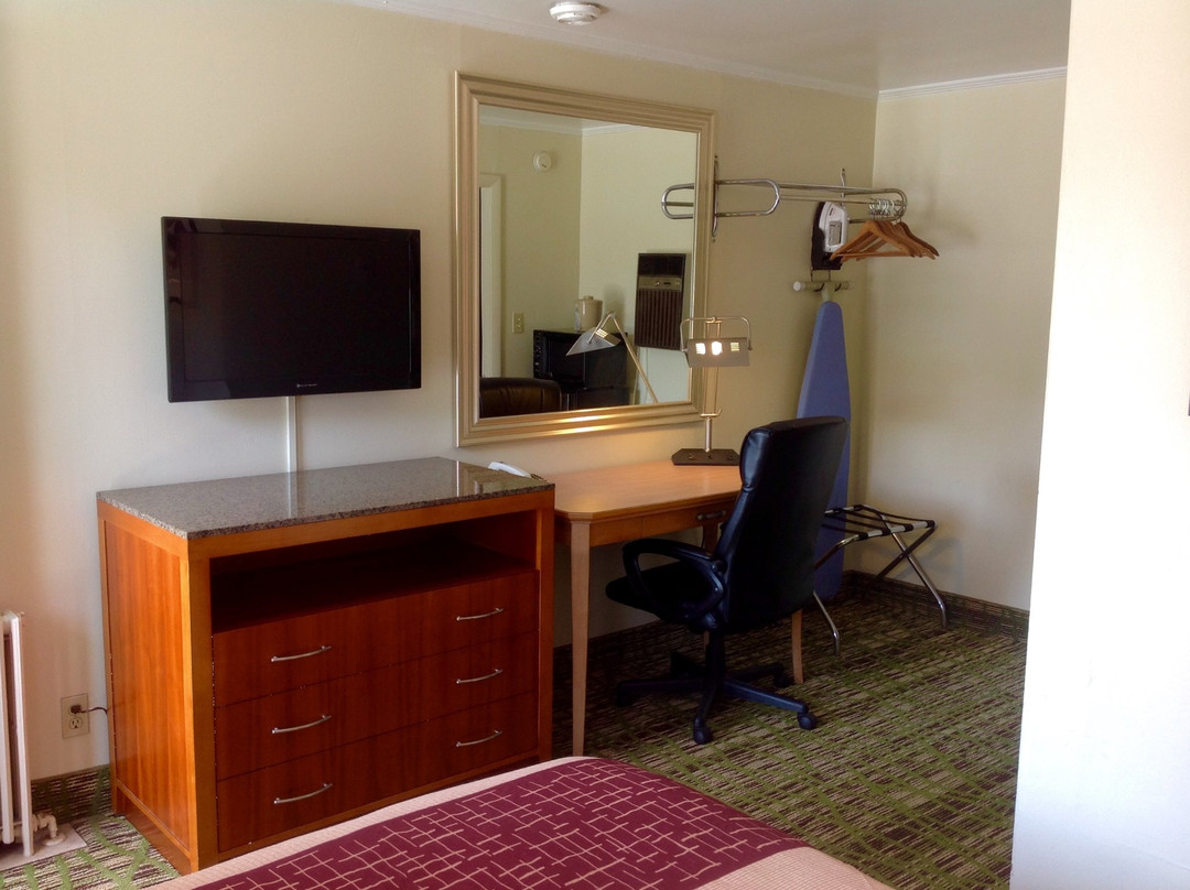 皮尔格林旅馆&小屋酒店主图