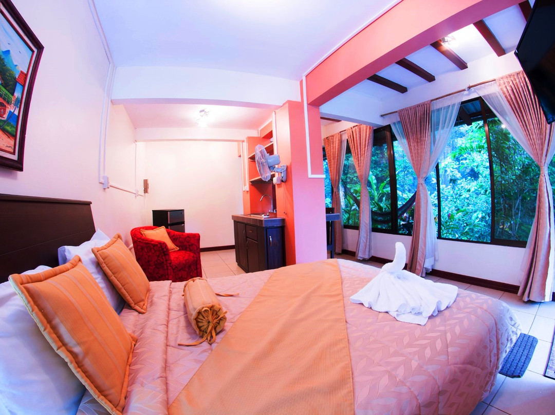 Hotel San Rafael Ecolodge主图