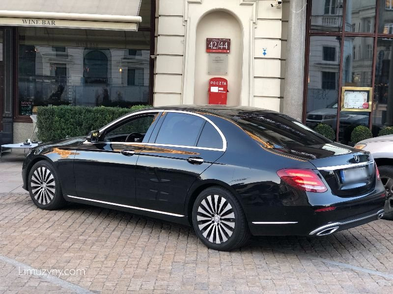 Limuzyny com - Chauffeur Service & Tours景点图片
