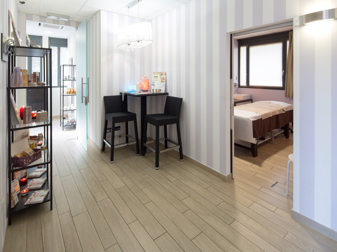 NaturalSkin Estetica Solarium Spa-Porretta Terme必去景点
