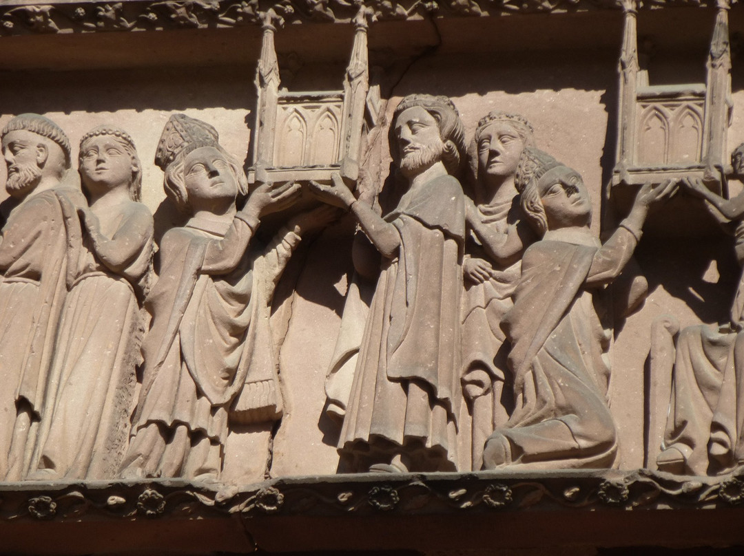 Collégiale Saint-Florent-Niederhaslach必去景点