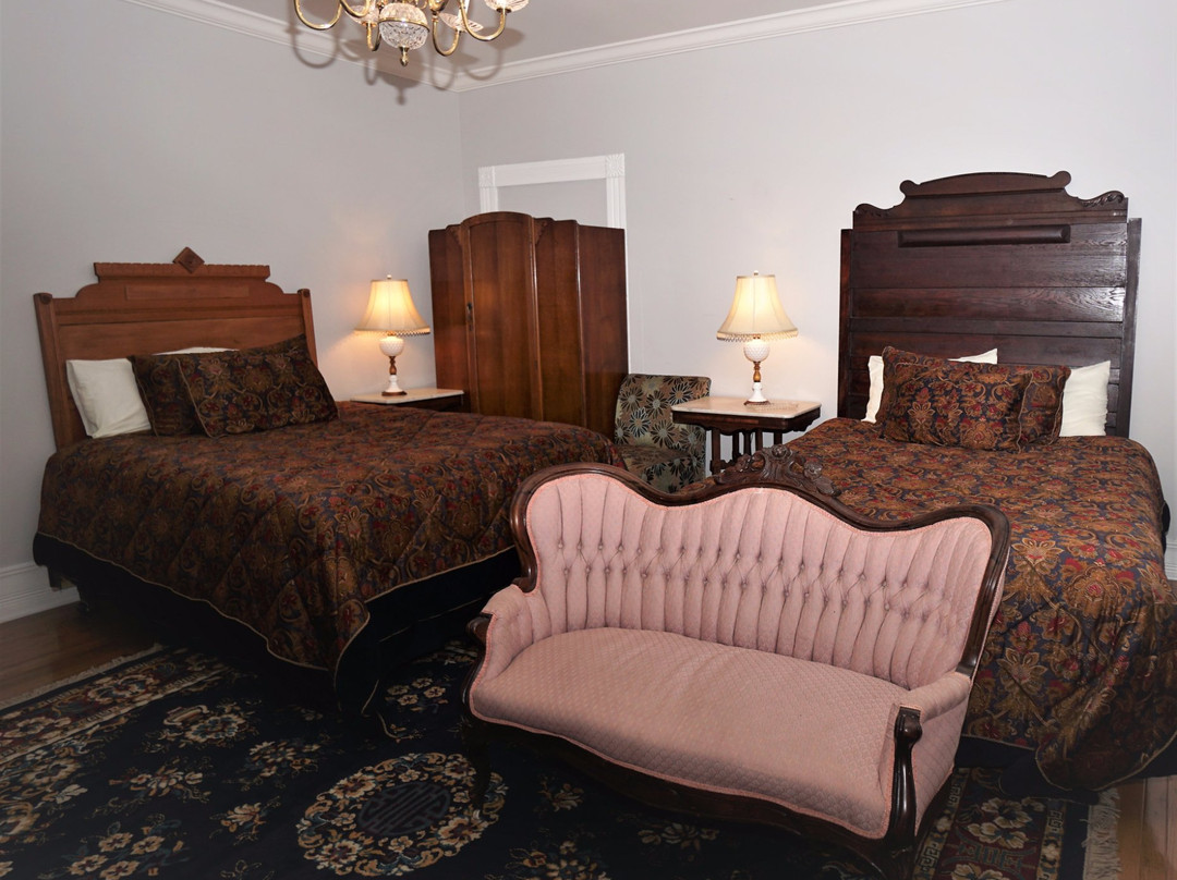 1895 Washington Hotel