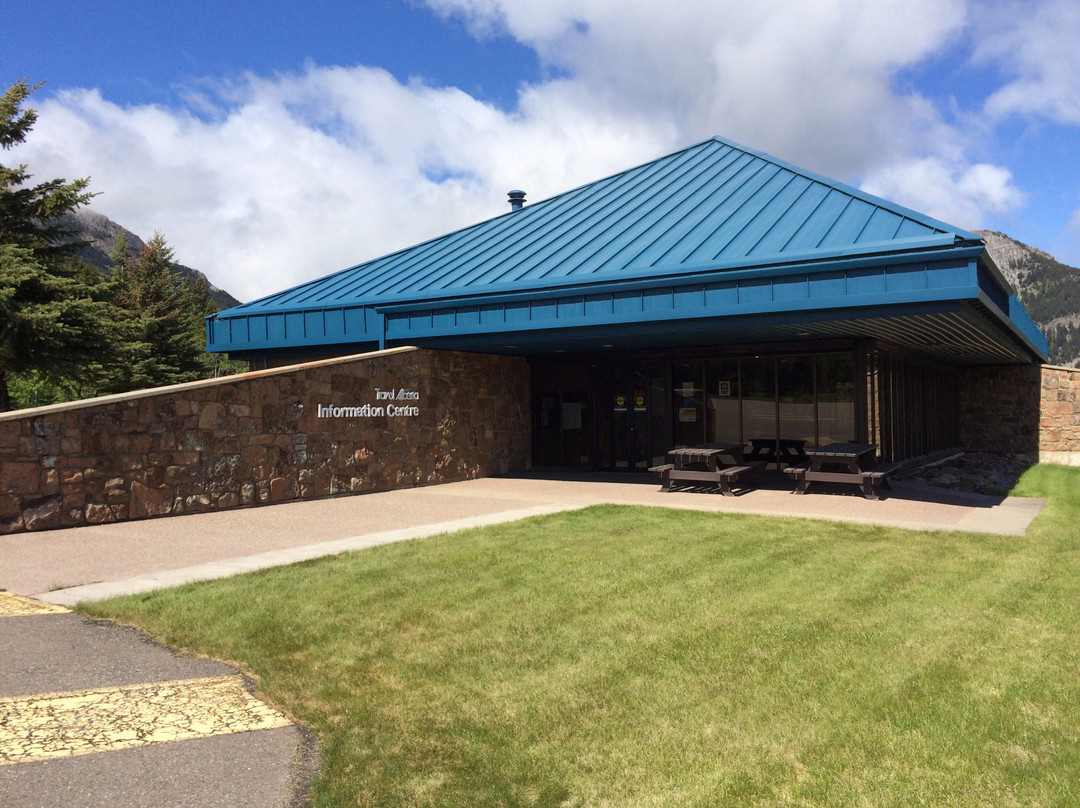 Travel Alberta Crowsnest Pass Visitor Information Centre-Sentinel必去景点