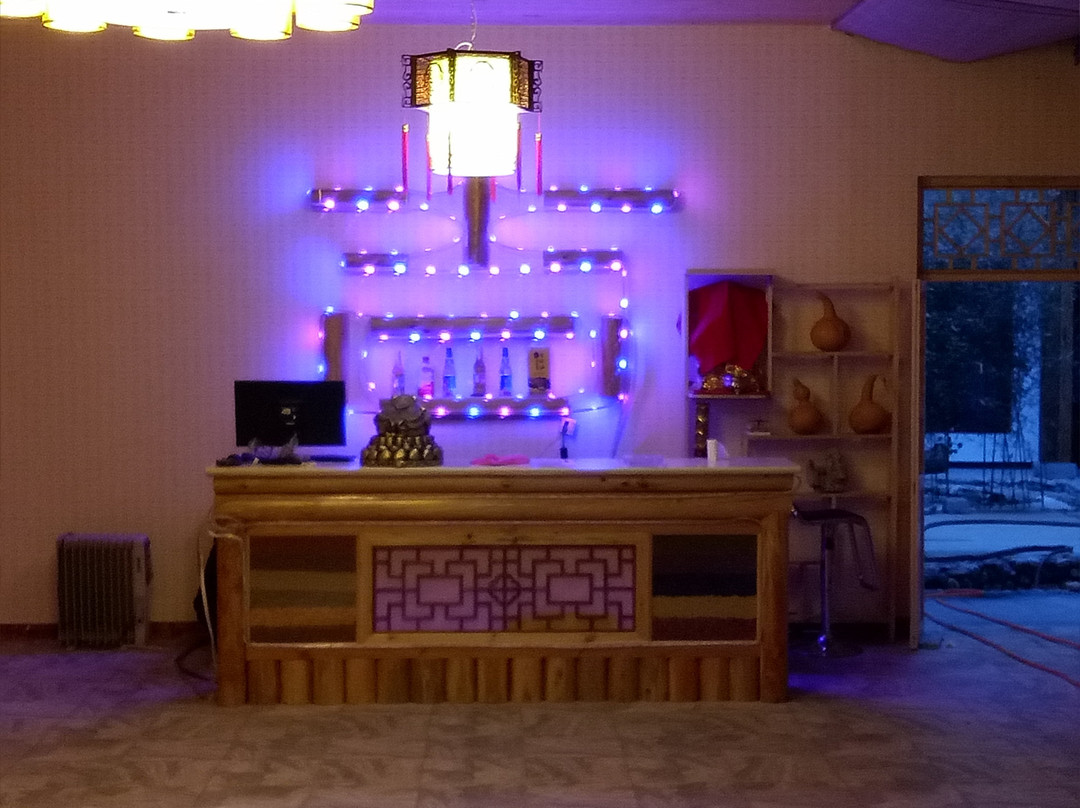 白石山玻璃栈道-保定市必去景点