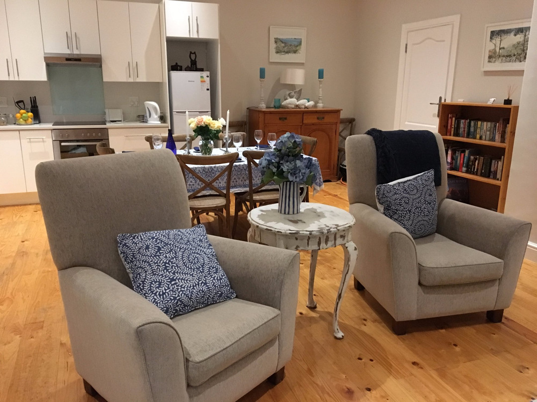 Waterstone Close Guesthouse主图