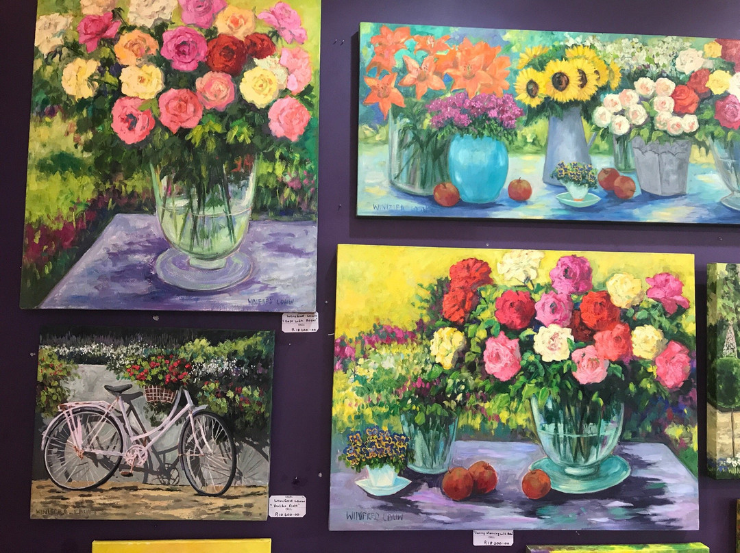 The Red Teapot Gallery-斯泰伦博斯必去景点