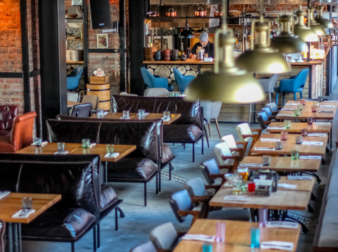 Gastronom Cafe