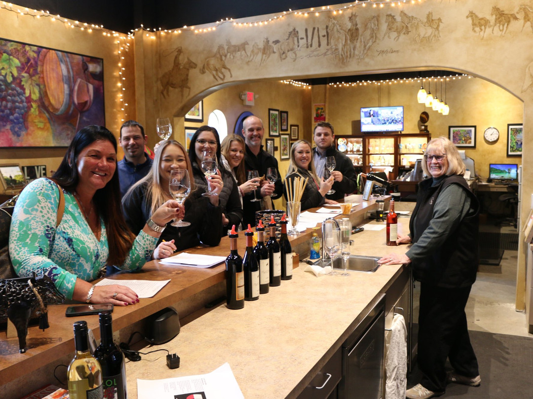 Wineries Express景点图片