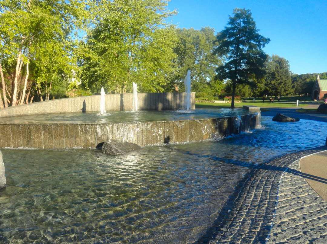 George George Memorial Park-Clinton Township必去景点