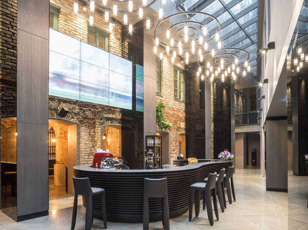 EQUUS Restaurant