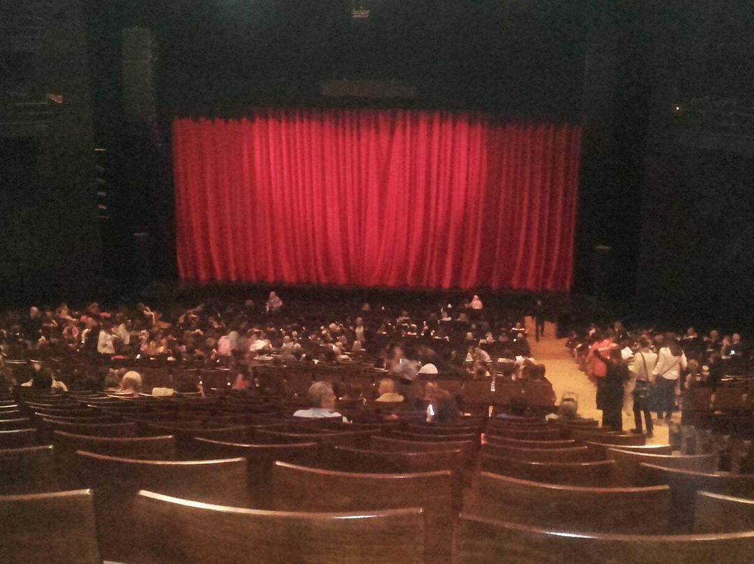 Badminton Theater-雅典必去景点