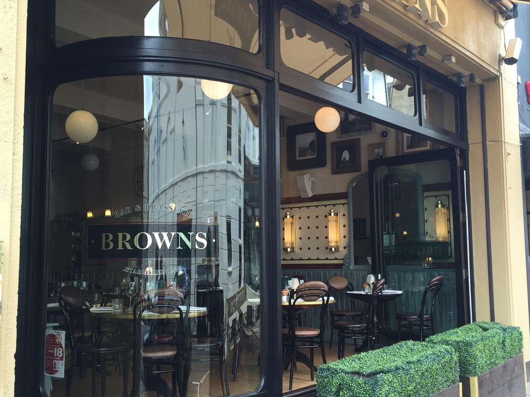 Browns Brasserie & Bar