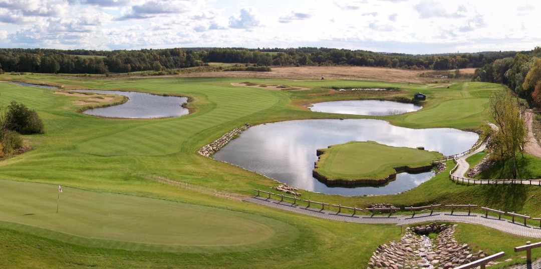 National Golf Resort主图