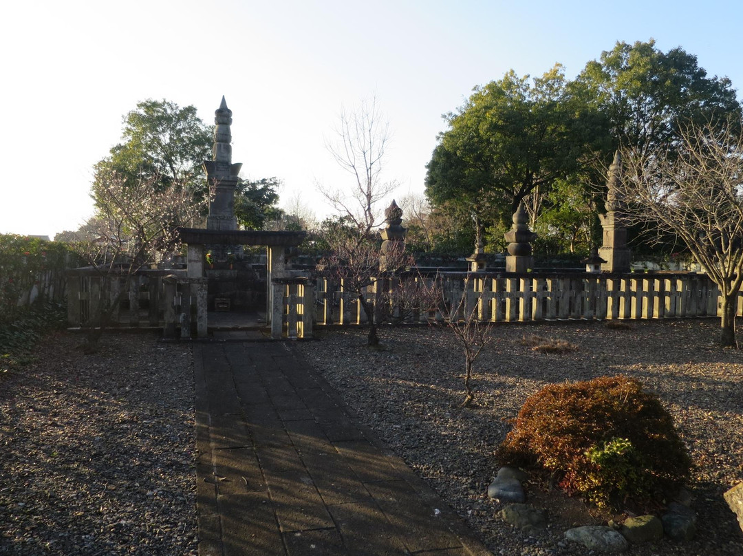 Grave of Yasumasa Sakakibara景点图片