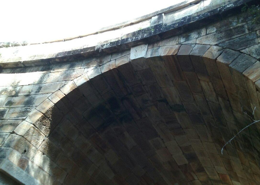Lennox Bridge景点图片