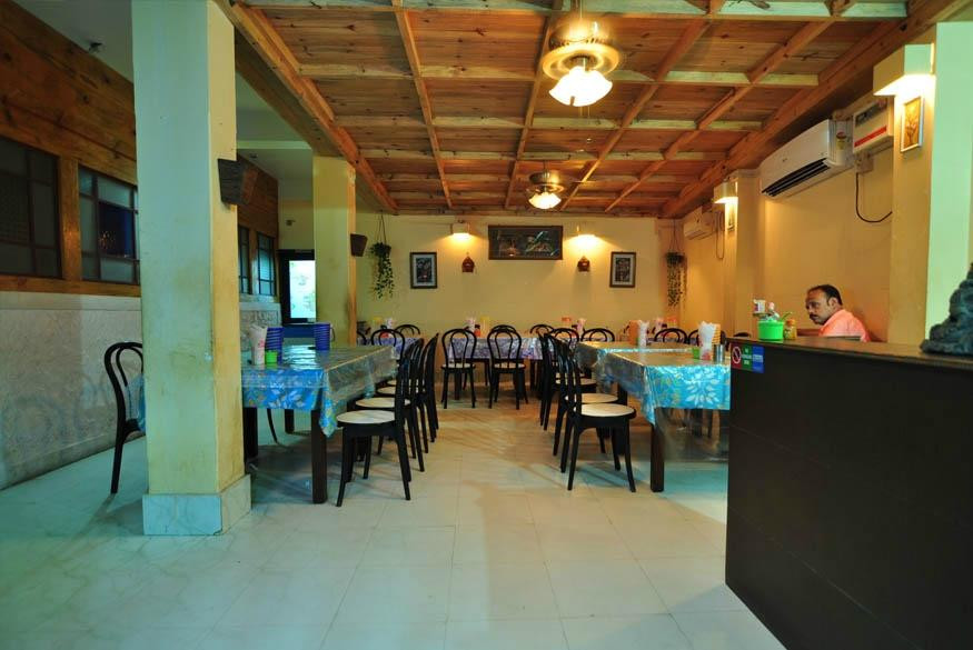 Ahar Hotel And Aheli Restaurant