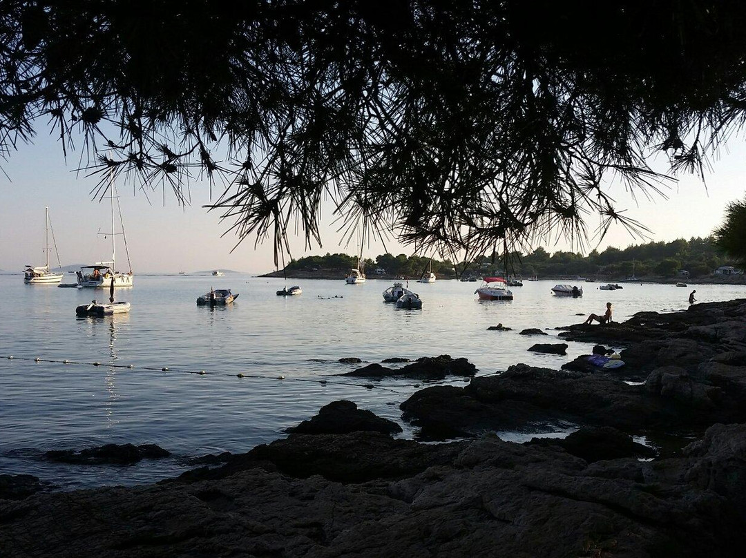 Kosirina Beach景点图片