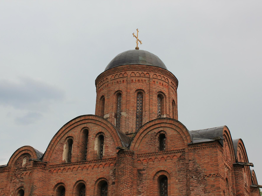 Peter and Paul Church na Gorodyanke景点图片