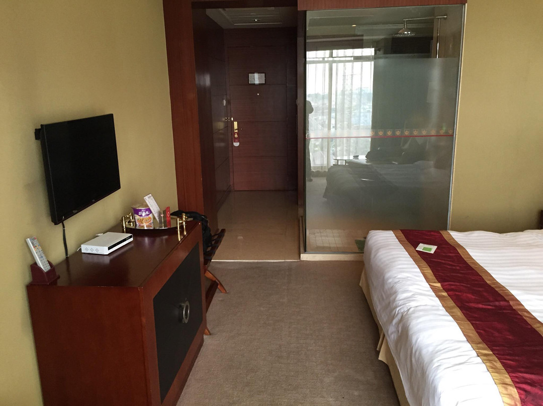 君御酒店（广州番禺政务中心傍江地铁站店）主图