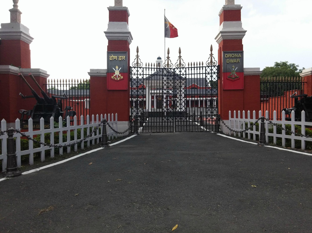 Chetwoode Hall (Indian Military Academy)景点图片