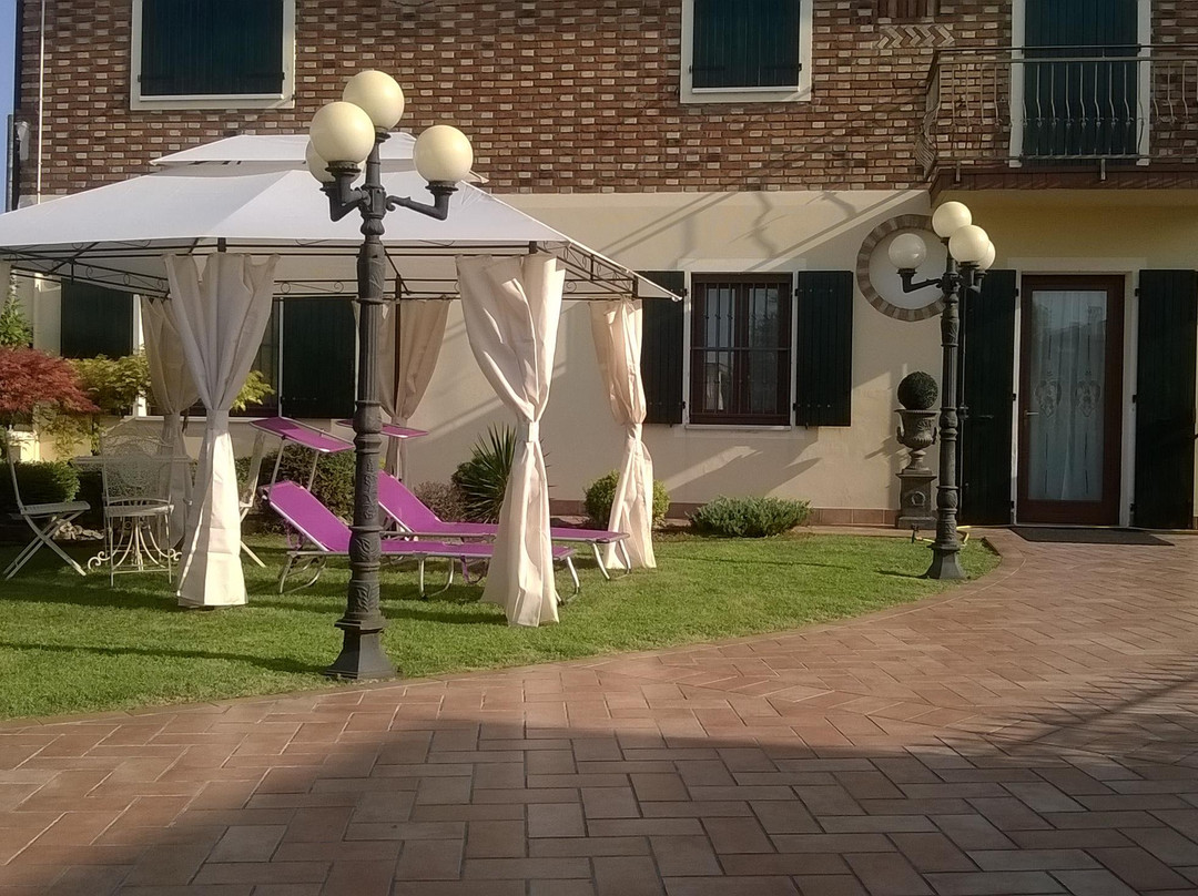 Villa Antique