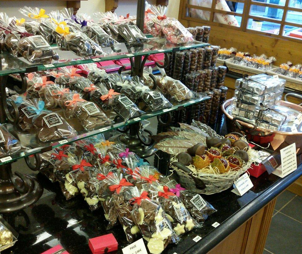 Le Chocolat d'Emmanuel Briet-埃佩尔内必去景点