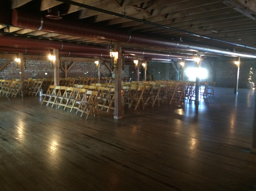 Mitten Building-雷德兰兹必去景点