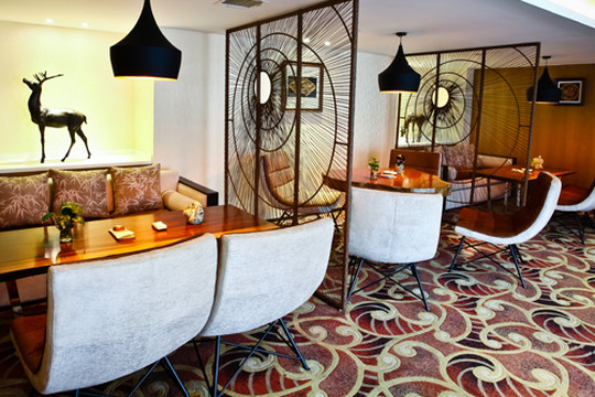 成都上层名人酒店主图