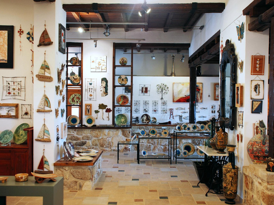 Artistic Village Contemporary Art - Art gallery & Museum of Ceramic Art-科林比亚必去景点