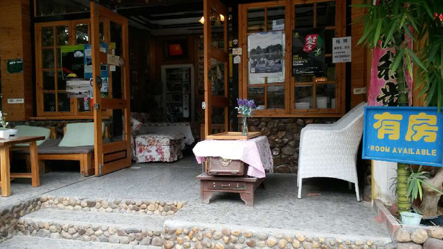 阳朔岩邦之家客栈主图