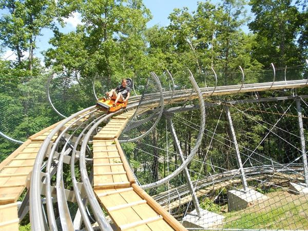 Smoky Mountain Alpine Coaster-皮金福奇必去景点