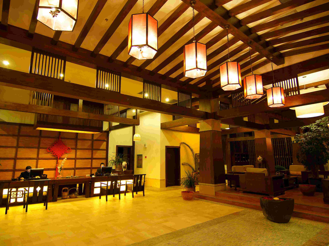 腾冲玉温泉酒店主图