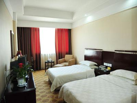 天柱山乐天然大酒店主图