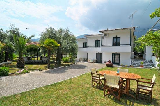 Filippina Studios主图