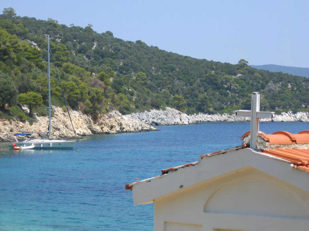 Leftos Gialos Beach景点图片