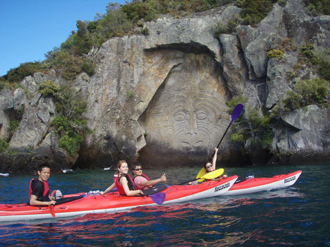 Canoe & Kayak Taupo Tours-陶波必去景点