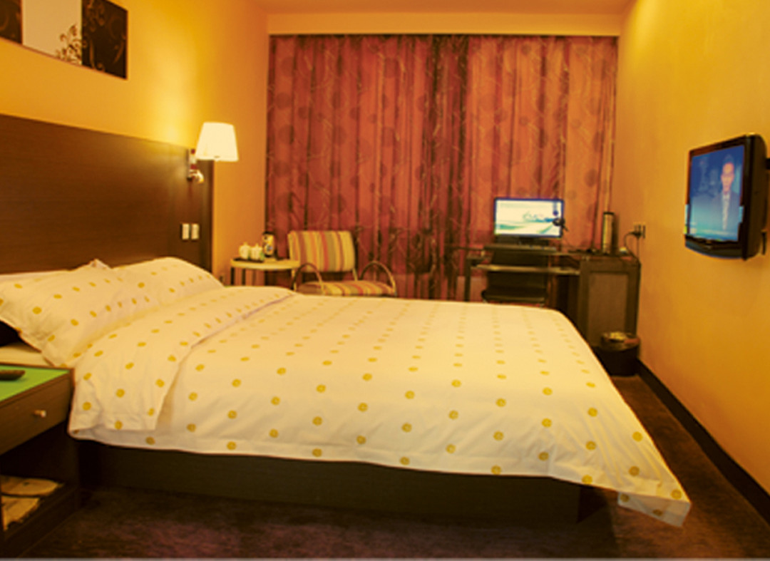 银博时尚酒店主图