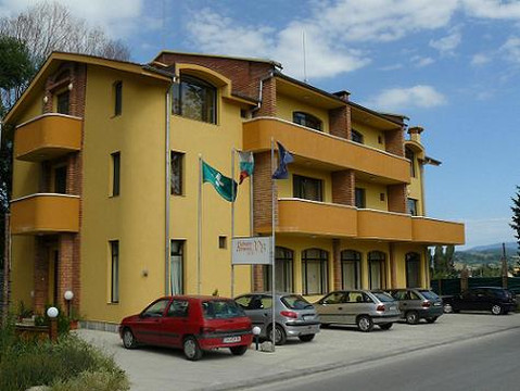 Malko Belovo酒店住宿-Family Hotel Iv