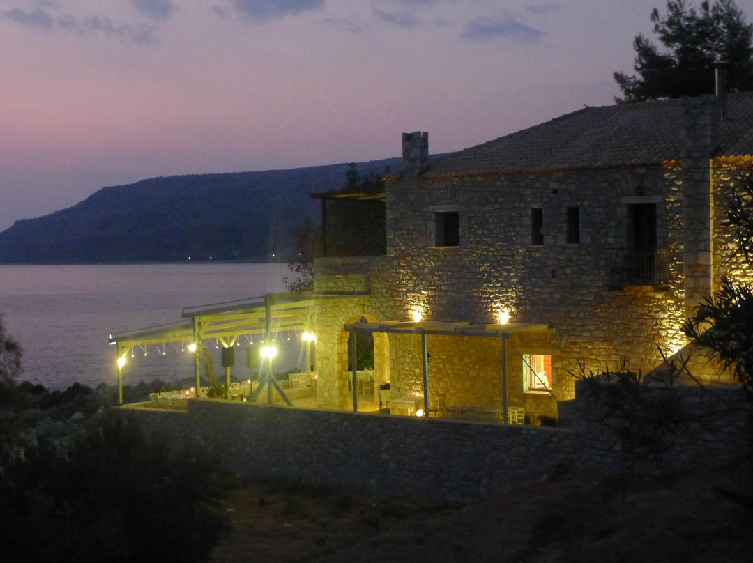 Kourmas Suites主图