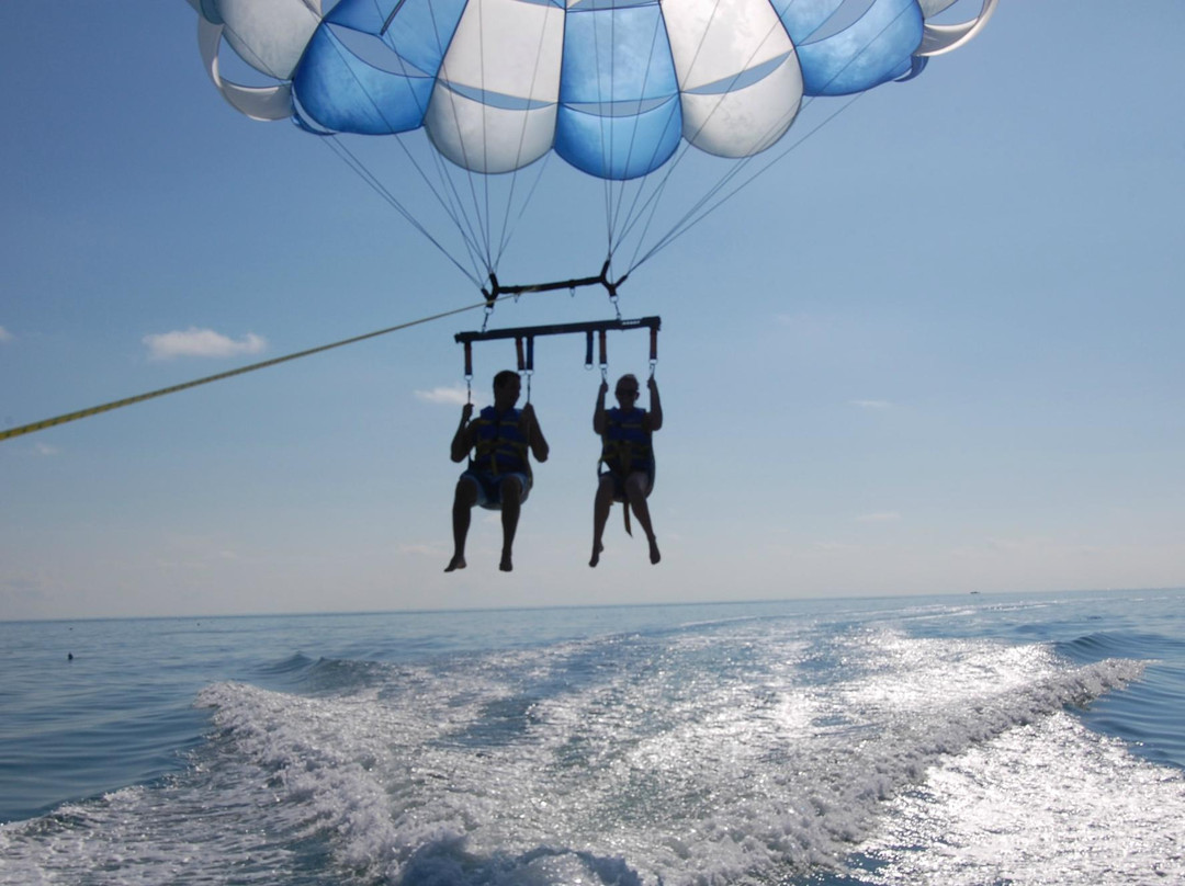 Sundance Watersports-伊斯拉摩拉达必去景点