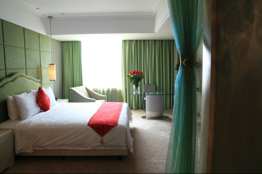 水舞悦氏酒店主图