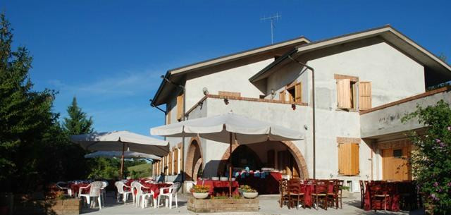 Mombaroccio餐馆和美食-Ristorante La Coppa