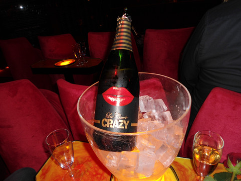 疯马秀-巴黎必去景点