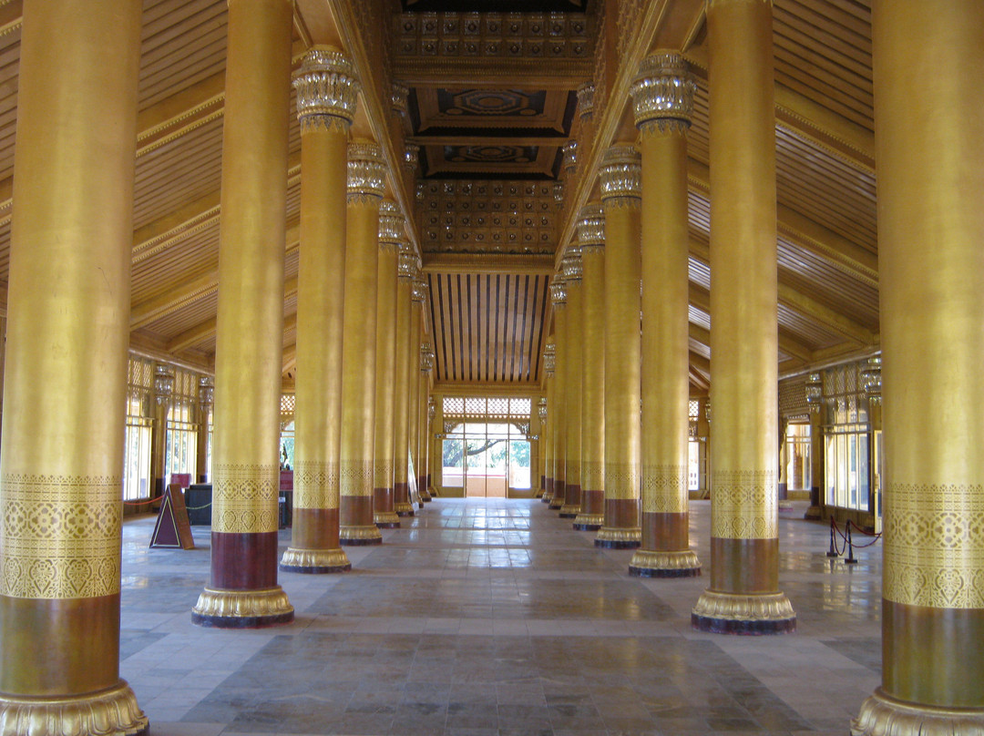 Kambazathadi Golden Palace-勃固必去景点