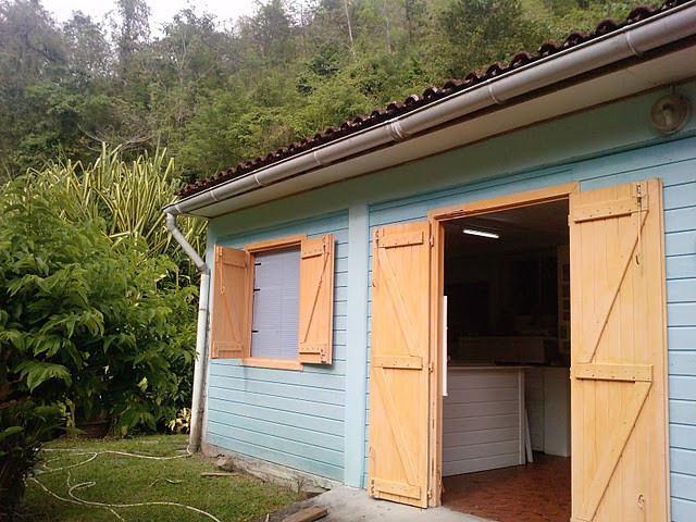 Aux Couleurs Locales-Les Anses d'Arlet必去景点