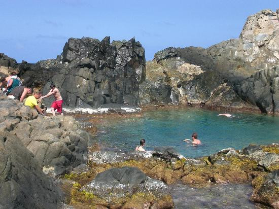 自然泳池-Santa Cruz必去景点